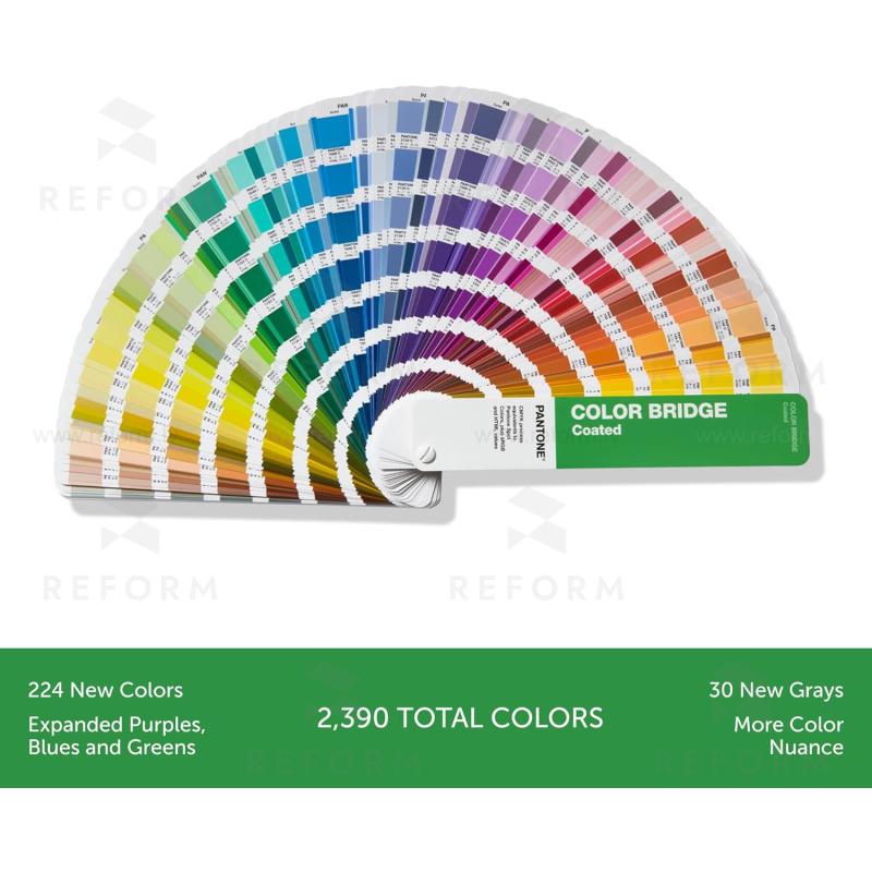 PANTONE Bridge Guide GG6103B - Coated color fan in chromatic color arrangement